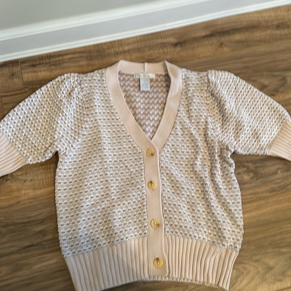 Design History Short Sleeve Cardigan Sweater
